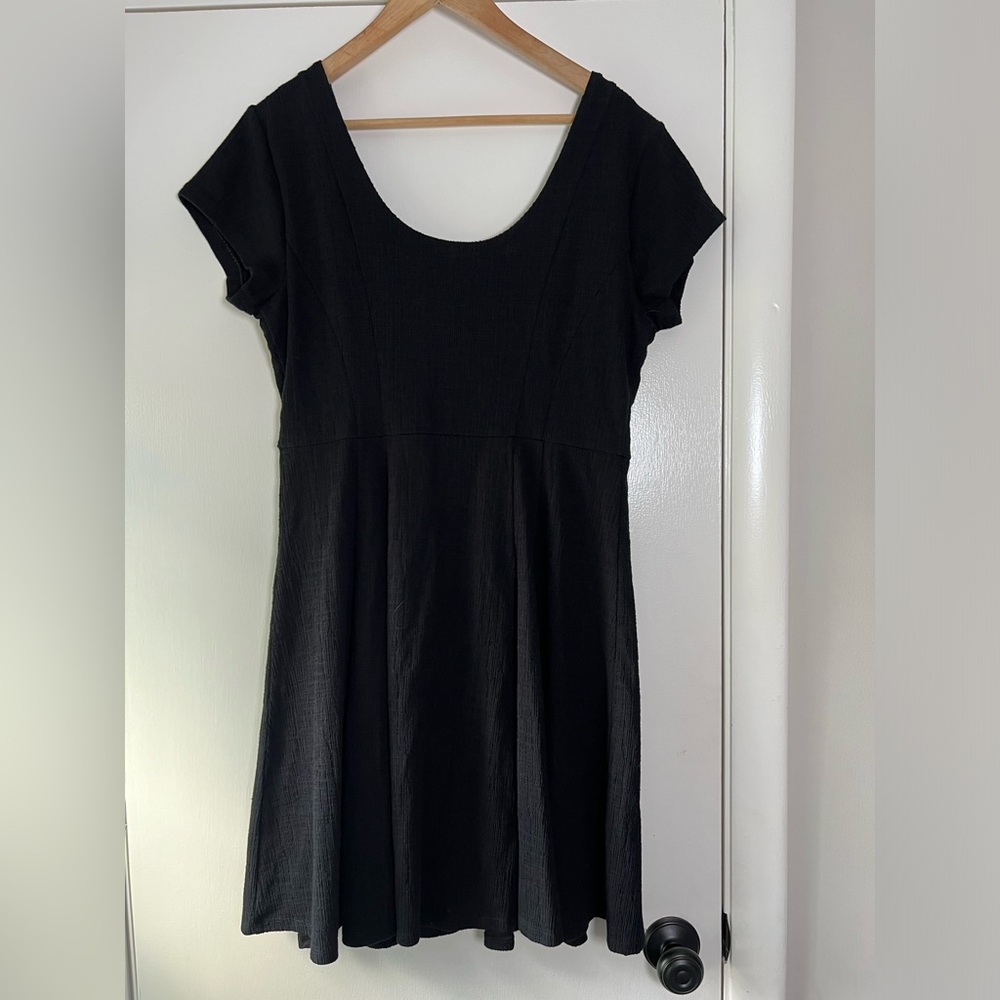 Anthropologie Black Fit-and-Flare Short Sleeve Dress - Picture 11 of 11